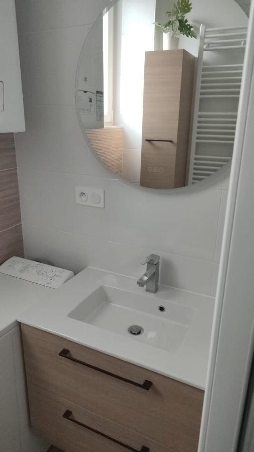 Logement Place D'Erlon Hypercentre Avec Balcon Apartment แร็งส์ ภายนอก รูปภาพ